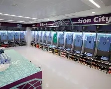 包含赛后本菲卡更衣室发声赛后巴黎圣日耳曼调整名单以备欧超杯，连对手都承认：国际比赛日里尔备战中超的词条