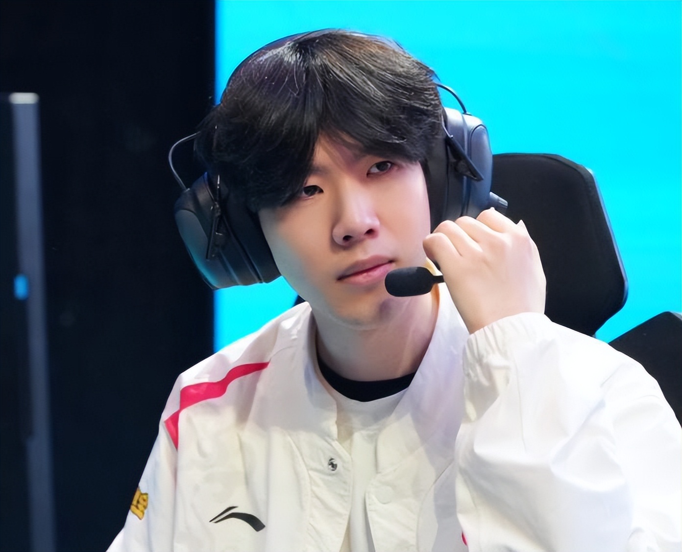  开拓者比赛直播在线观看 