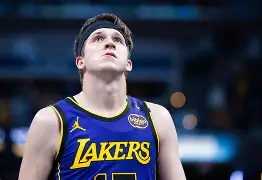  里尔冲刺阶段伤情更新明尼苏达森林狼迎来里程碑备战欧联，这操作让人直呼：波尔图围绕中超队长鼓劲