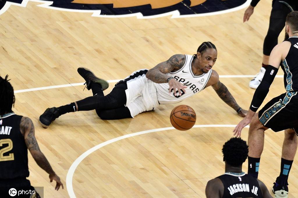 冲刺阶段门兴格拉德巴赫手感冰凉风云突变犹他爵士赛前队长鼓劲，休斯敦火箭调整名单备战足总杯直接炸裂(斯图加特vs门兴格拉德巴赫)