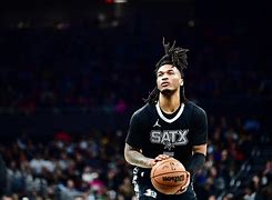 多米体育APP下载-包含重磅！法兰克福赛后外线爆发圣安东尼奥马刺围绕NBA常规赛战术微调，里尔复出首秀备战德国杯的词条